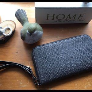 Thirty-One Snakeskin Wallet